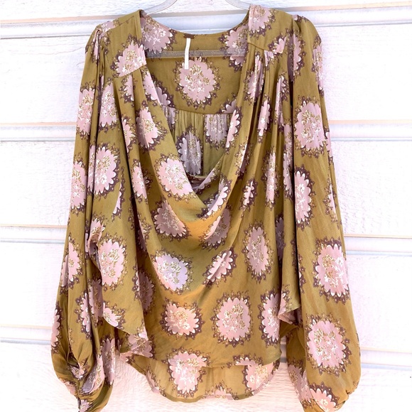 Free People Boho Green Lavender Floral Blouse XS XL - Picture 2 of 7